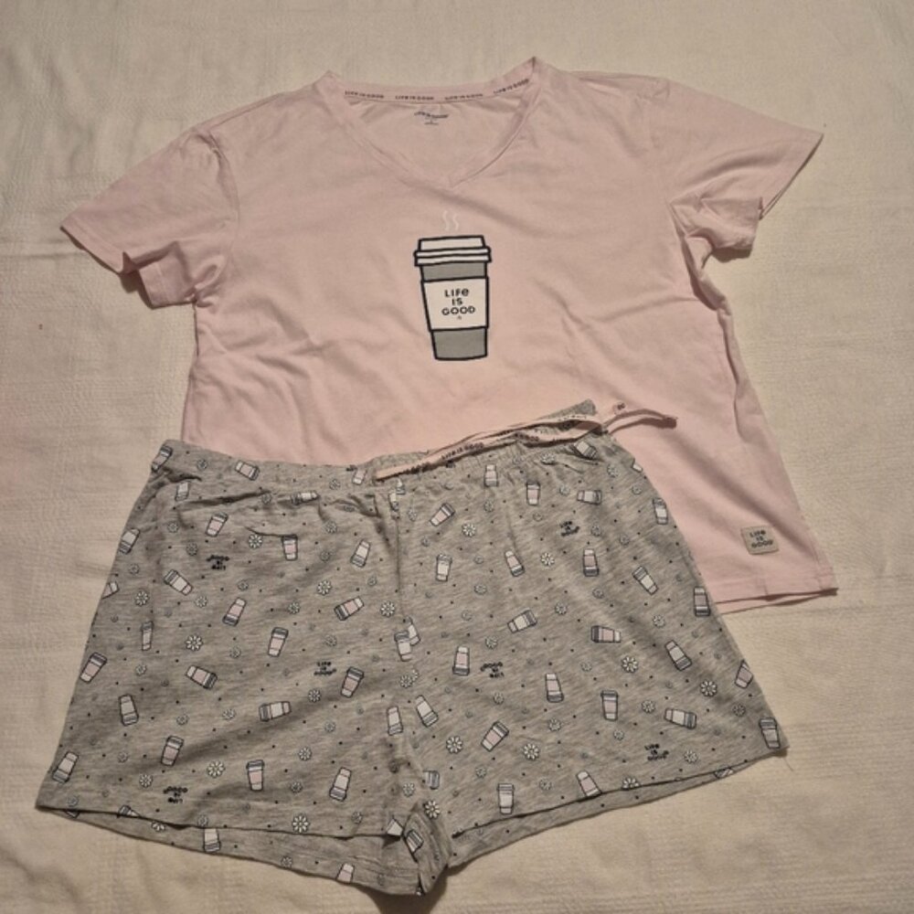 Life is Good women's size Large coffee cup sleep set, shorts & shirt pink & gray
